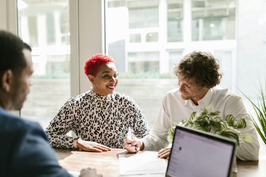 A Sabre loss assessor with a client